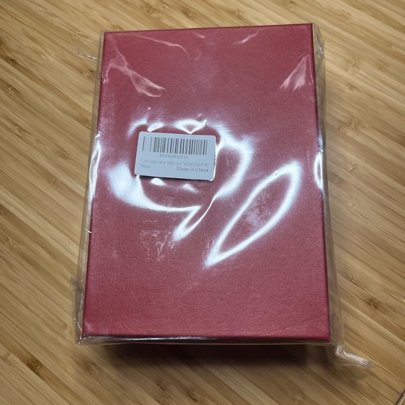 Porcelain Japanese Sake Set. New, still in box - Picture 4 of 5